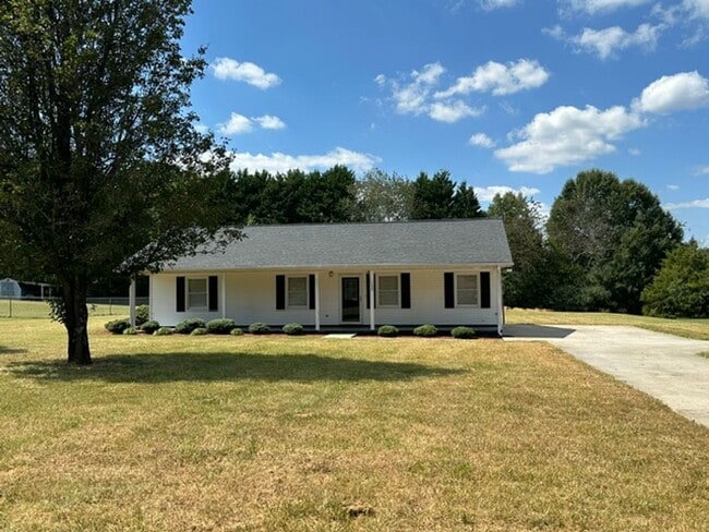 property at 139 Miller Farm Rd
