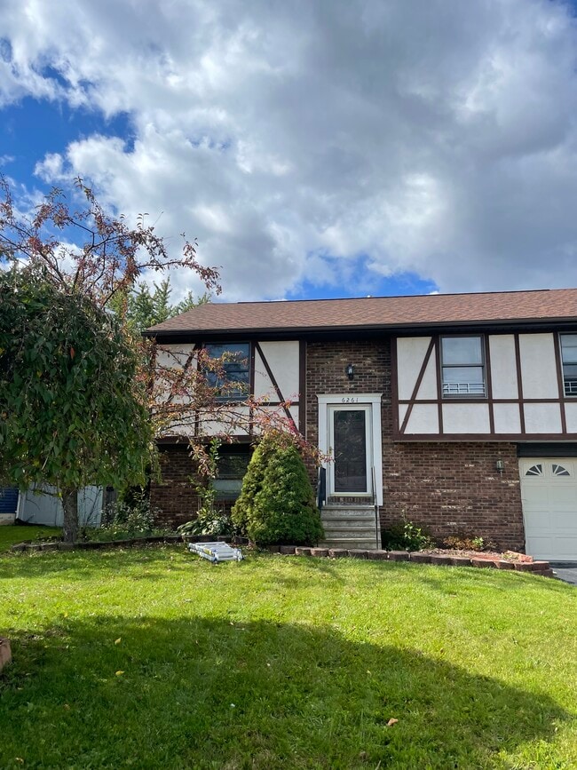 property at 6261 Wynmoor Dr