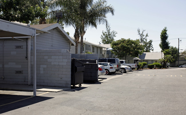 9215 Date Street Apartments in Fontana, CA - Building Photo - Building Photo