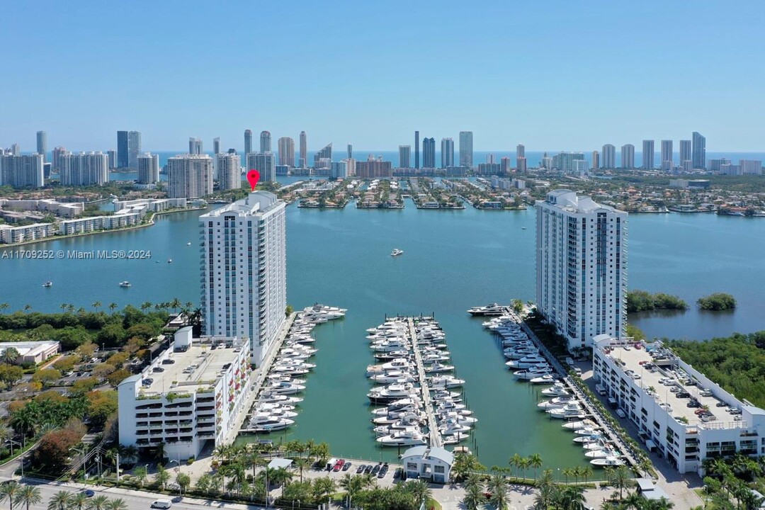 17301 Biscayne Blvd, Unit #1404 in Aventura, FL - Building Photo