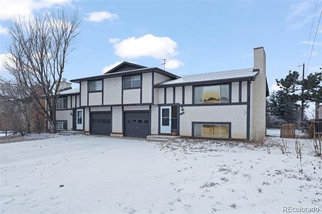 property at 6734 Hampton Dr