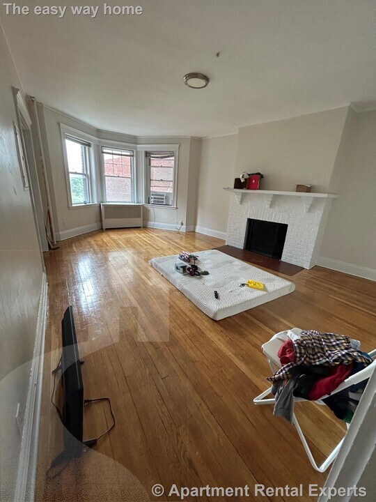 1558 Massachusetts Ave in Cambridge, MA - Building Photo