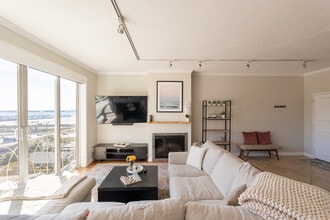 3217 Columbia St, Unit 8 in San Diego, CA - Foto de edificio - Building Photo