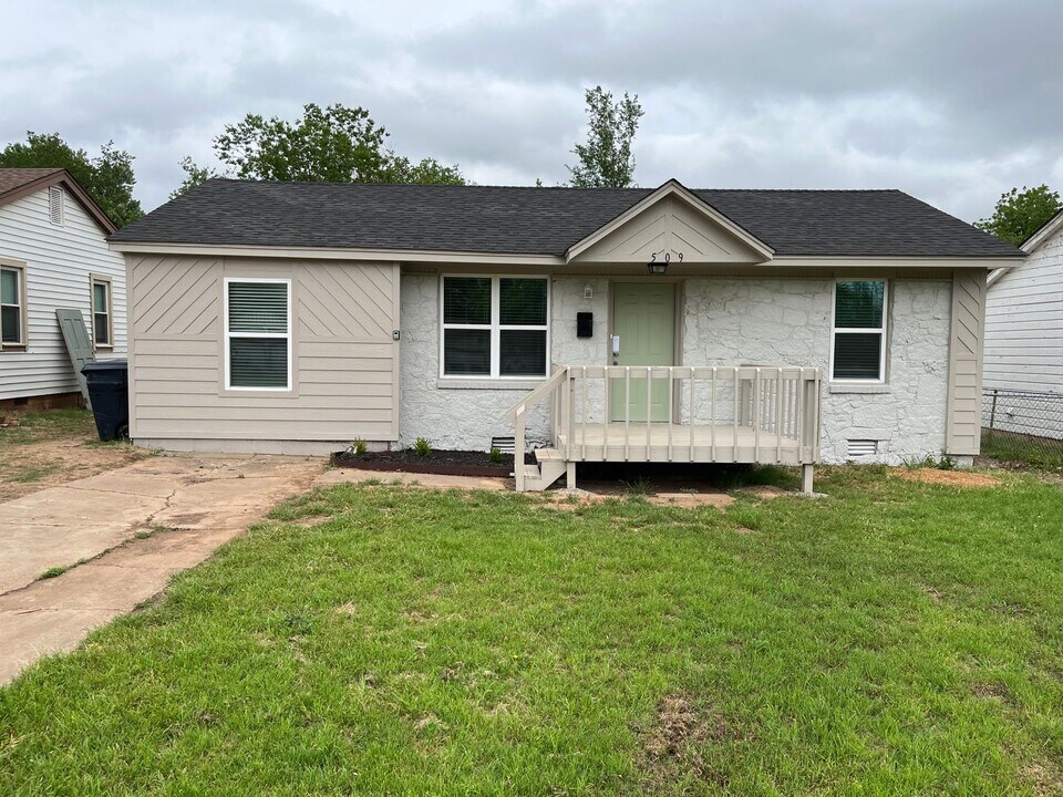 509 NW 91st St in Oklahoma City, OK - Building Photo