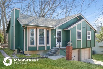 8707 NW 83 Terrace in Kansas City, MO - Building Photo - Building Photo