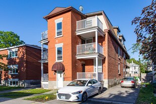 62 Springfield Rd in Ottawa, ON - Building Photo