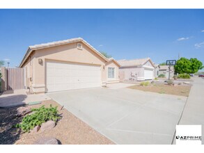 3518 W Fallen Leaf Ln in Glendale, AZ - Building Photo - Building Photo