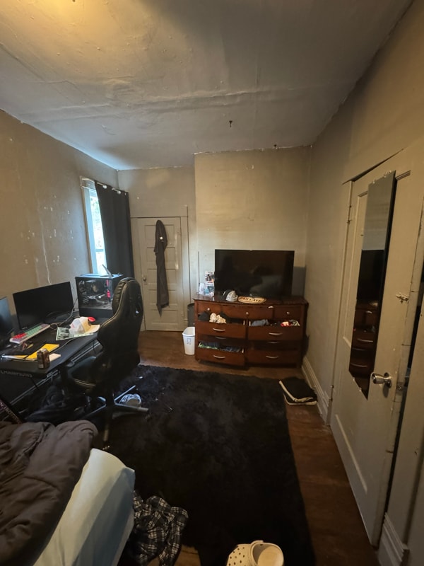 property at 423 Dodge St