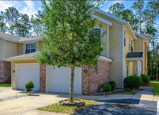 property at 10200 Belle Rive Blvd