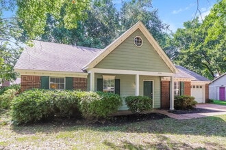 2649 Sage Meadow Dr in Memphis, TN - Building Photo - Building Photo