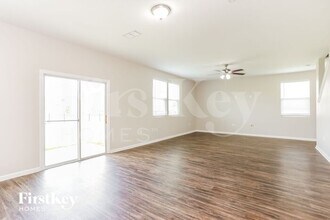 6793 Sandle Dr in Jacksonville, FL - Building Photo - Building Photo