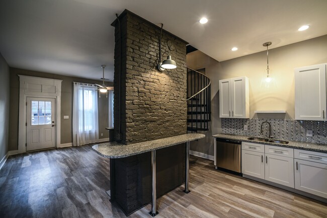 625 Barret Ave in Louisville, KY - Building Photo - Building Photo
