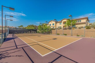 Vineyards at Palm Desert Apartment Homes in Palm Desert, CA - Foto de edificio - Building Photo