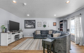 1940 S 500 W St in Lehi, UT - Building Photo - Building Photo