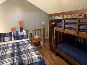 16 Fall Creek Dr in Branson, MO - Building Photo - Building Photo