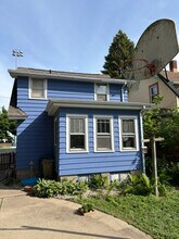 944 E Mifflin St in Madison, WI - Building Photo - Building Photo