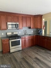 401 Lawrence St in Burlington, NJ - Building Photo - Building Photo