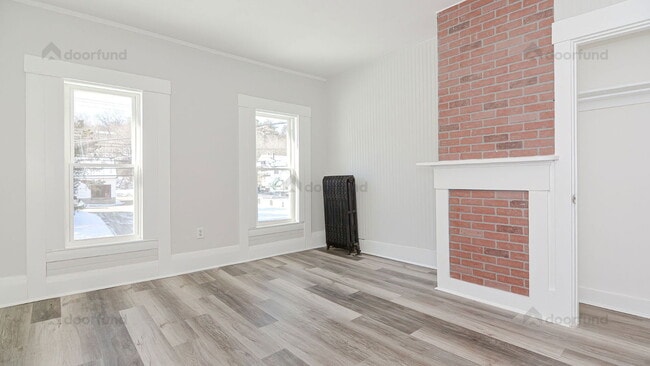 220 S Main St in Franklin, NH - Building Photo - Building Photo