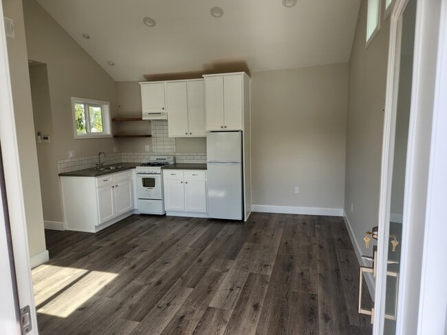 property at 4546 Wortser Ave