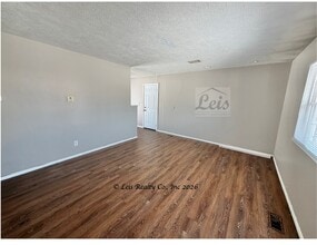 1112 Skylark Dr in Troy, OH - Building Photo - Building Photo