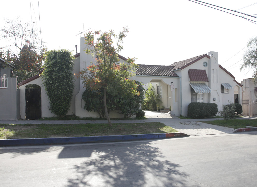 4212-4216 1/2 Lockwood Ave in Los Angeles, CA - Building Photo