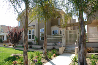 428 W California Ave in Glendale, CA - Building Photo - Building Photo