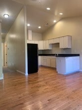 205 Classick Dr in Rogue River, OR - Building Photo - Building Photo