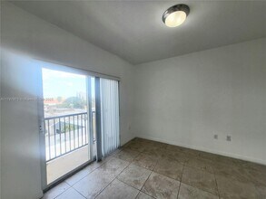 435 SW 12th Ave in Miami, FL - Building Photo - Building Photo