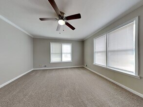 308 Rebecca Ct in Stockbridge, GA - Foto de edificio - Building Photo