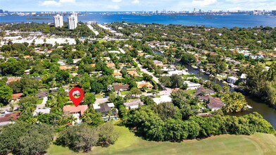 10626 NE 10th Ct in Miami Shores, FL - Building Photo - Building Photo