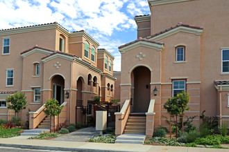 Bahia Vista II in Chula Vista, CA - Foto de edificio - Building Photo