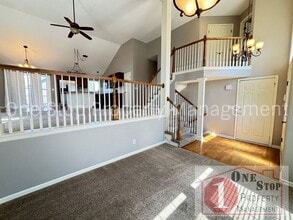 9716 N Elm Ave in Kansas City, MO - Building Photo - Building Photo