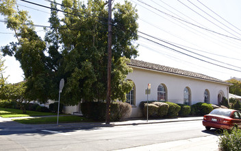 2000 Central Ave in Alameda, CA - Building Photo - Building Photo