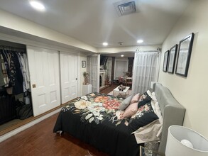 4 Wellington St, Unit 1 in Boston, MA - Foto de edificio - Building Photo