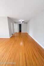 18 Ginger Ct in Eatontown, NJ - Building Photo - Building Photo