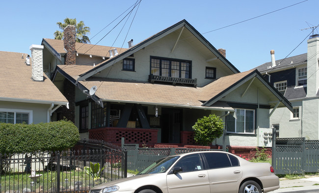 5315 Cole St in Oakland, CA - Building Photo - Building Photo