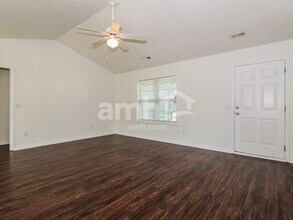 9504 Huckabee Dr NE in Leland, NC - Foto de edificio - Building Photo