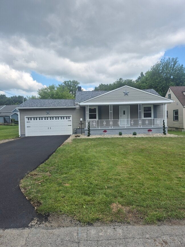 property at 3860 Oakleigh Ave