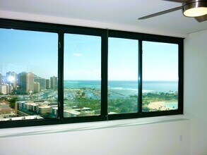 88 Piikoi St in Honolulu, HI - Building Photo - Building Photo