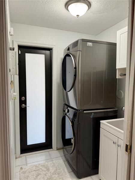 4244 NW 83rd Ln in Coral Springs, FL - Building Photo - Building Photo