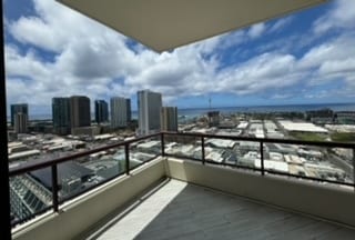 725 Kapiolani Blvd, Unit 2602 in Honolulu, HI - Foto de edificio - Building Photo