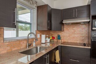 2153 Pocahontas Dr in Largo, FL - Building Photo - Building Photo