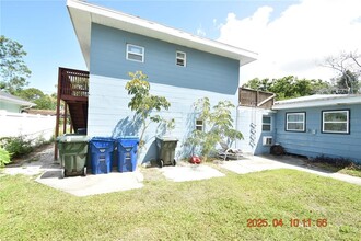 419 Stremma Rd in Largo, FL - Foto de edificio - Building Photo