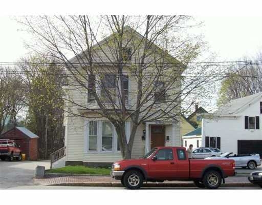 334 S Main St in Saco, ME - Foto de edificio - Building Photo