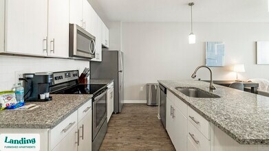 2300 Tapestry Park Dr in Land O Lakes, FL - Foto de edificio - Building Photo