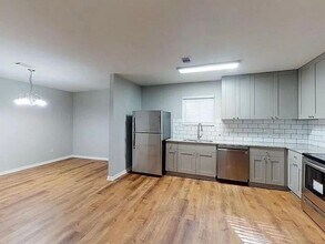340 Willis Mill Rd SW in Atlanta, GA - Building Photo - Building Photo