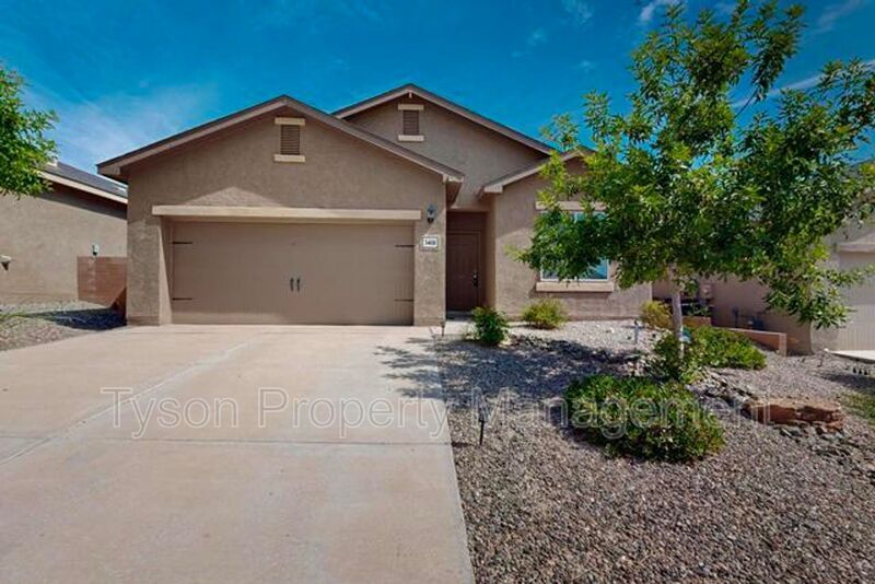 3408 Oregon Trail Rd NE in Rio Rancho, NM - Building Photo