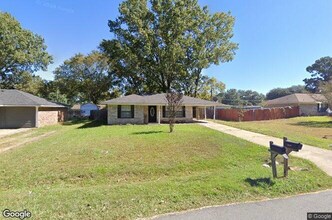 10389 Drake Ln in Keithville, LA - Foto de edificio - Building Photo