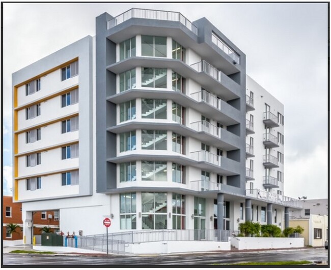 401 SW 17 th Ave, Miami, 33135