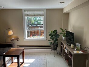 2252 Jones St, Unit A in San Francisco, CA - Building Photo - Building Photo